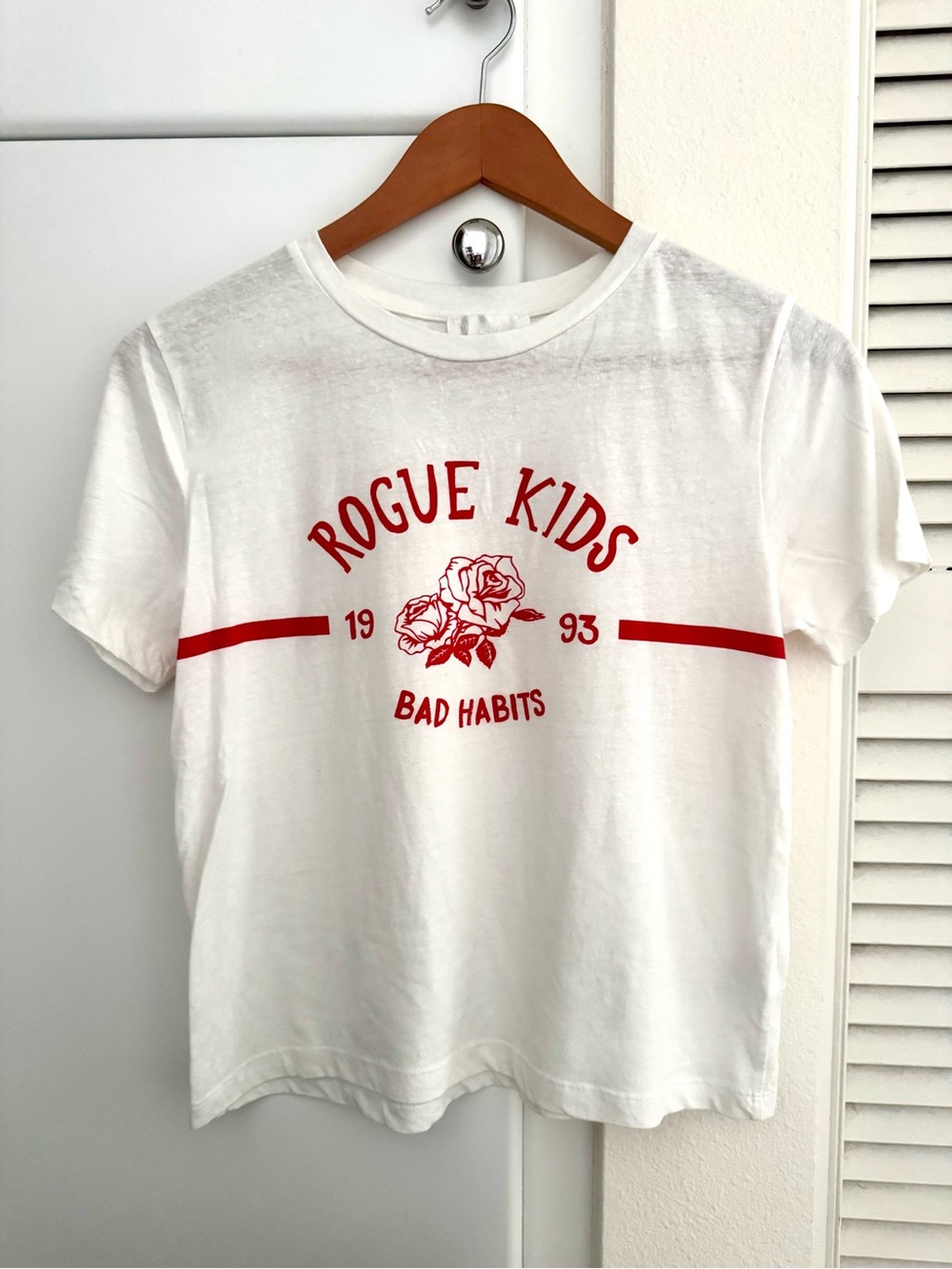 White & Red Graphic Tee - Like New